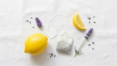 靴の臭いを消す8つの方法：試す前に知っておくべきこと